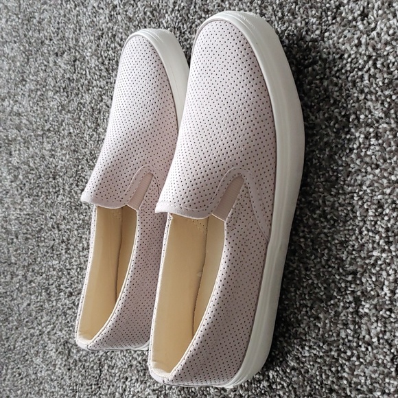 Old Navy Perforated Faux-Suede Slip-On Sneakers - Picture 5 of 5